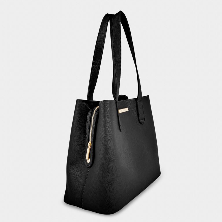 Riley Shoulder Bag In Black