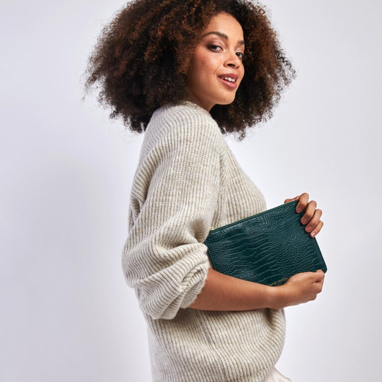 Cara Curve Pouch in Forest Green