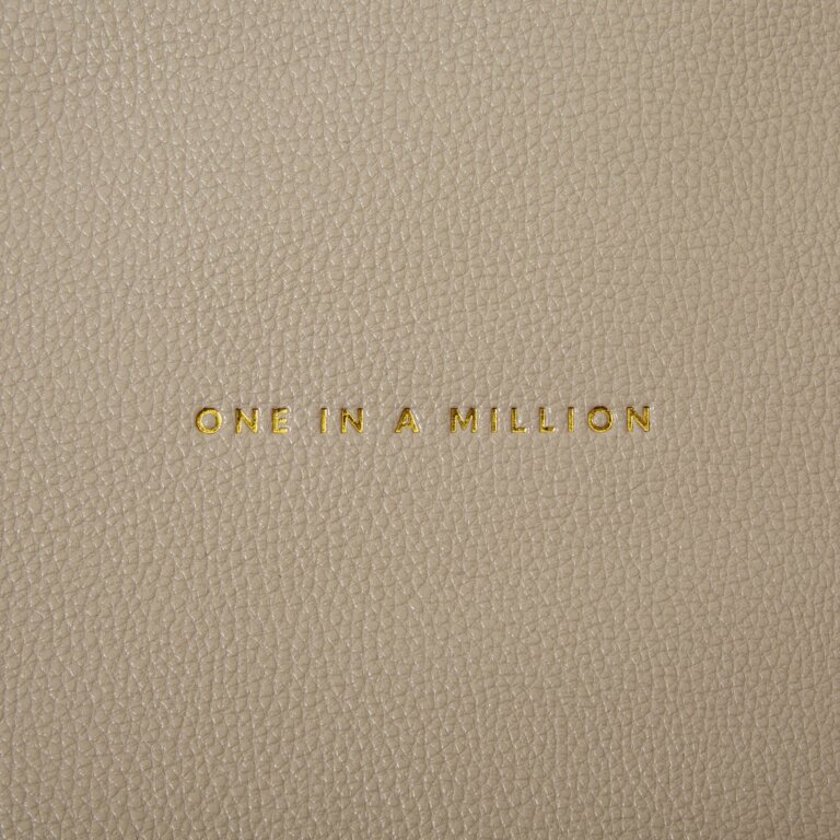 Slim Perfect Pouch 'One In A Million' in Light Taupe