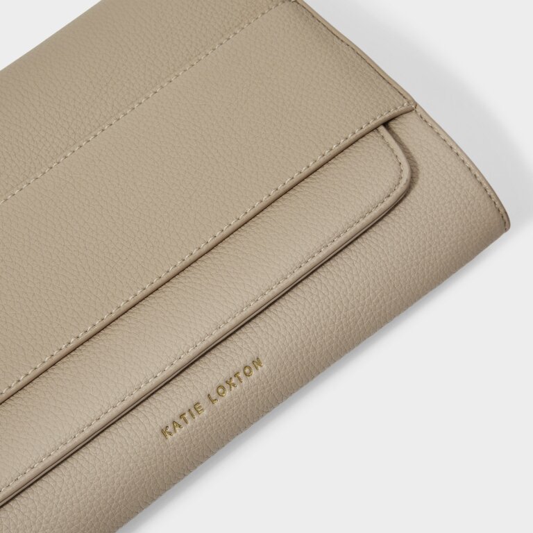 Lila Clutch in Light Taupe