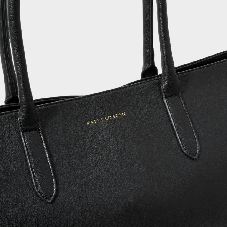 Soho Weekender Bag In Black