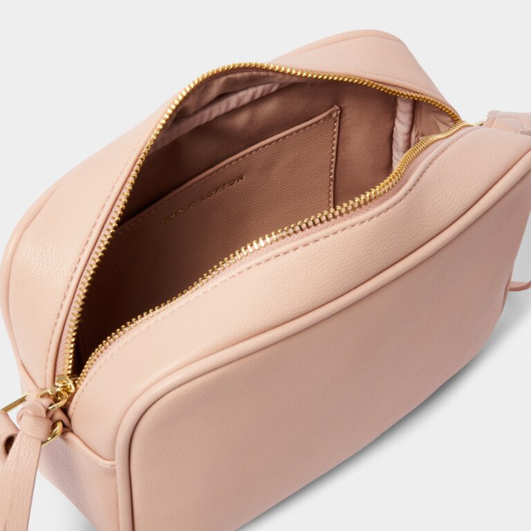 Isla Crossbody Bag in Pale Pink