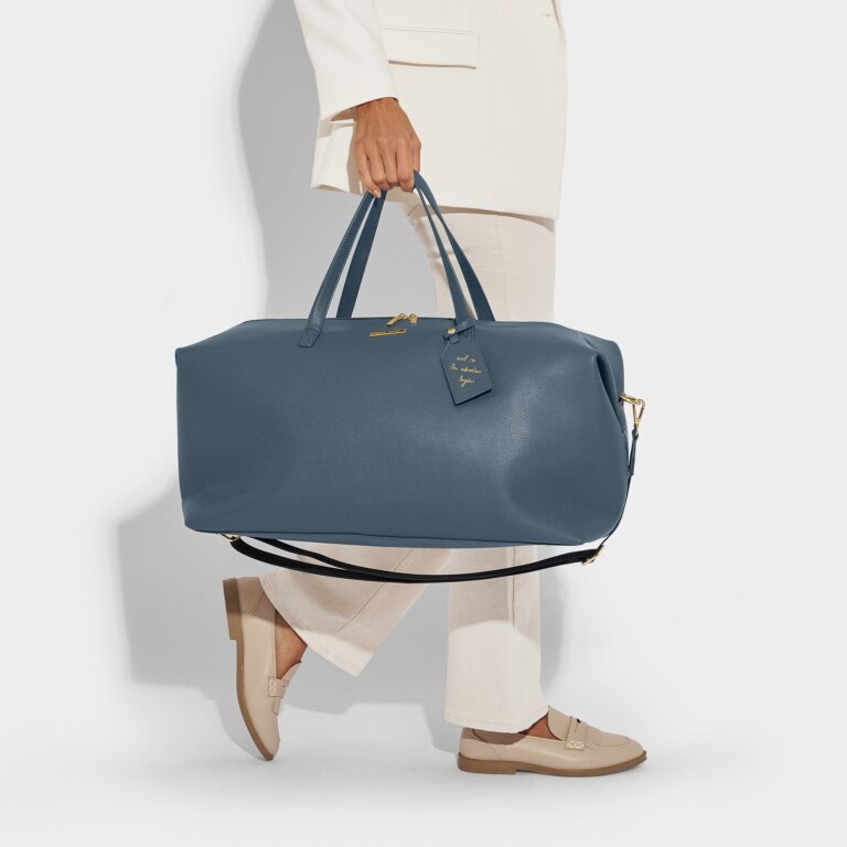 Weekend Holdall in Light Navy