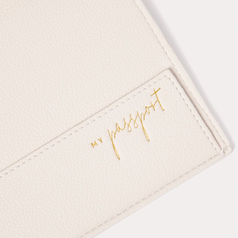 Travel Wallet 'Follow Your Heart' in Off White