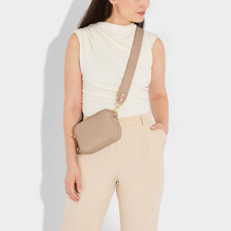 Zana Mini Crossbody Bag in Soft Tan