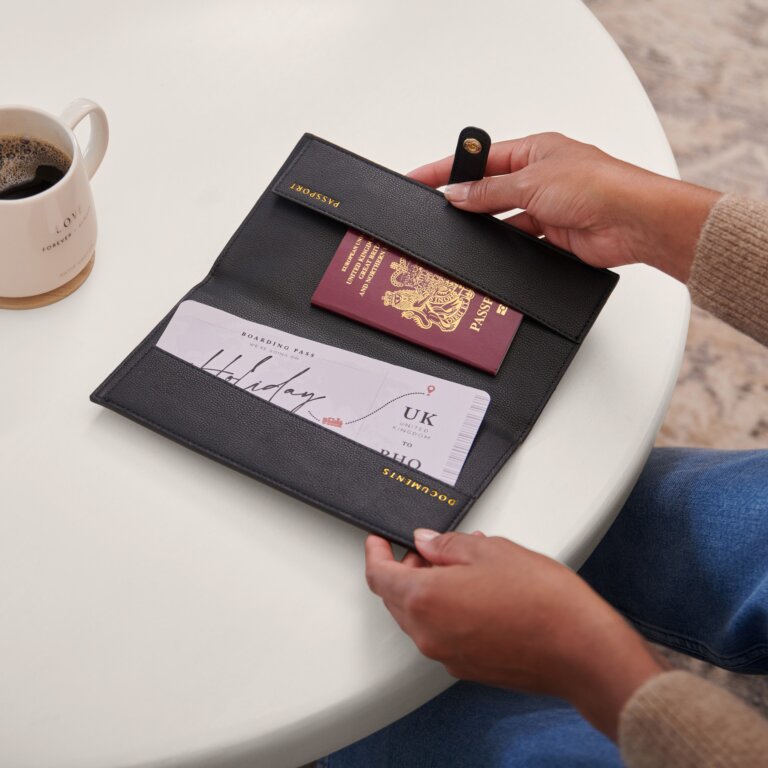Sentiment Travel Wallet 'Explore, Dream, Discover' in Black