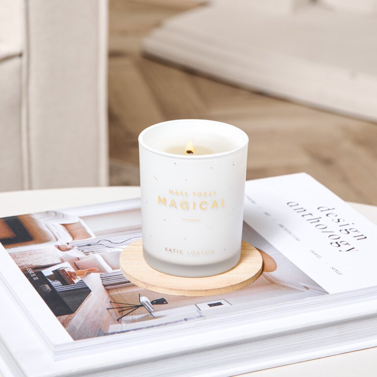 Sentiment Candle 'Make Today Magical' In Fresh Linen And White Lily