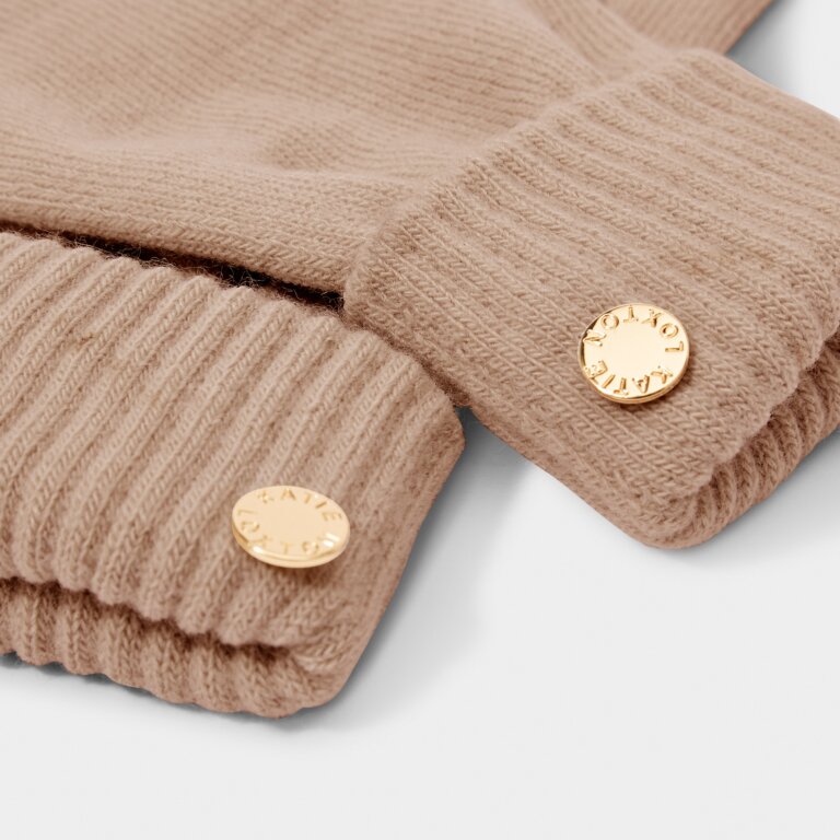 Knitted Gloves in Soft Tan