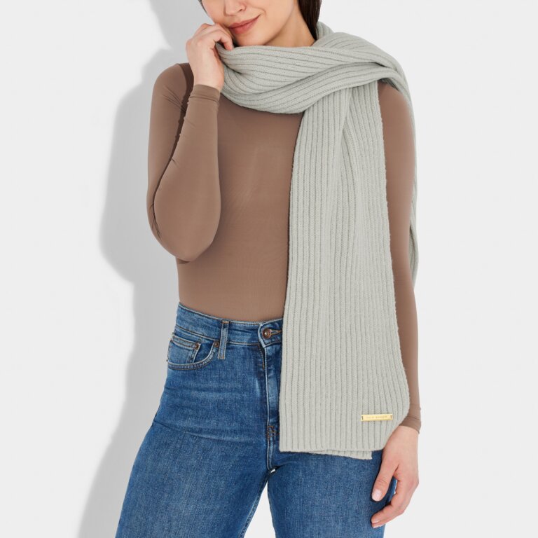 Knitted Scarf in Cool Grey