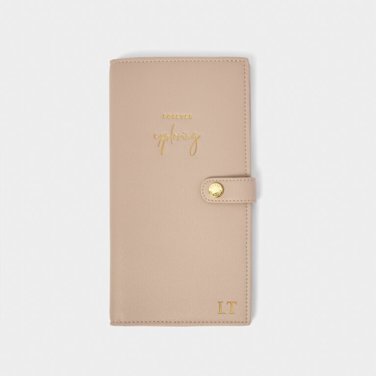 Travel Wallet 'Forever Exploring' in Soft Tan