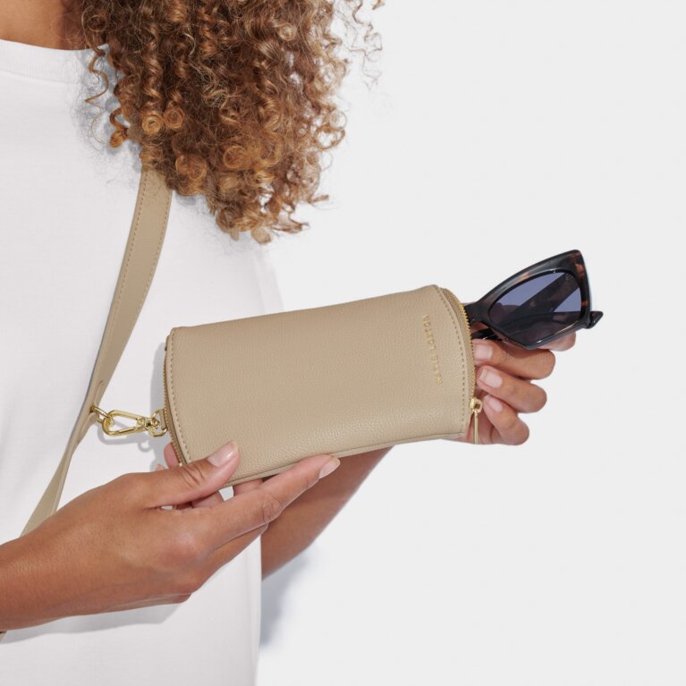 Clip-On Sunglasses Case in Light Taupe