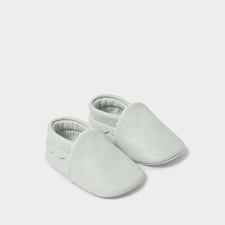 Baby Shoes in Pale Gray