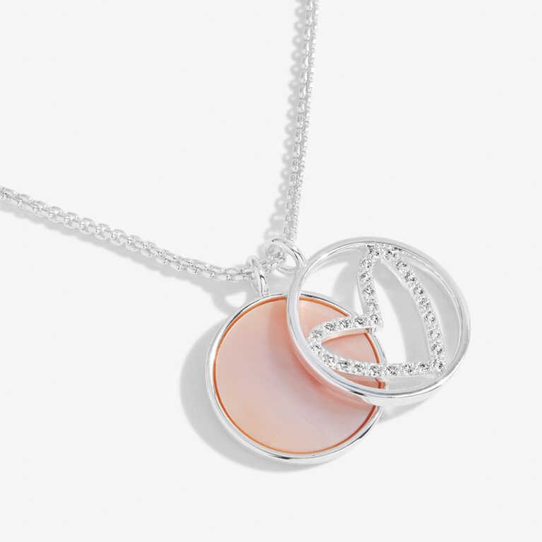 Perla Pink Mother Of Pearl Heart Necklace